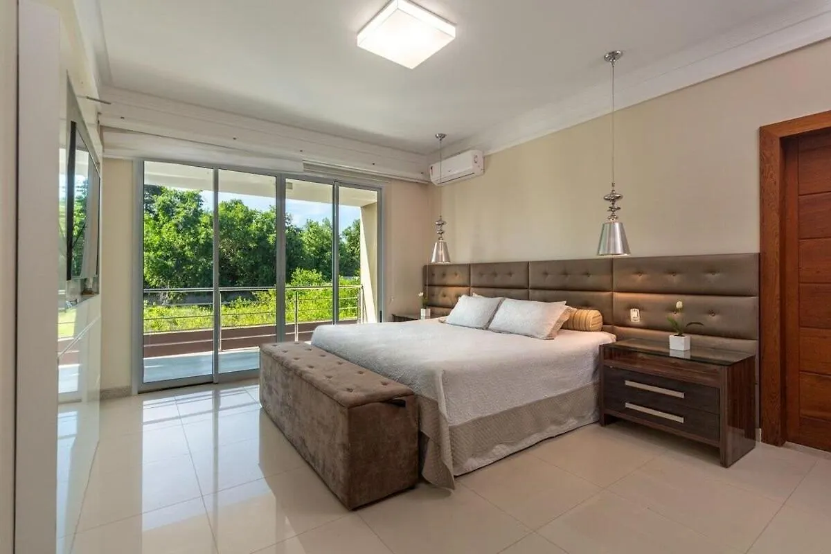Casa Fenix Villa Porto Seguro Vakantiehuis
